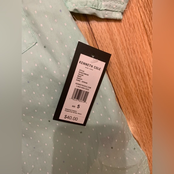 Boys Kenneth Cole Set - Picture 4 of 8